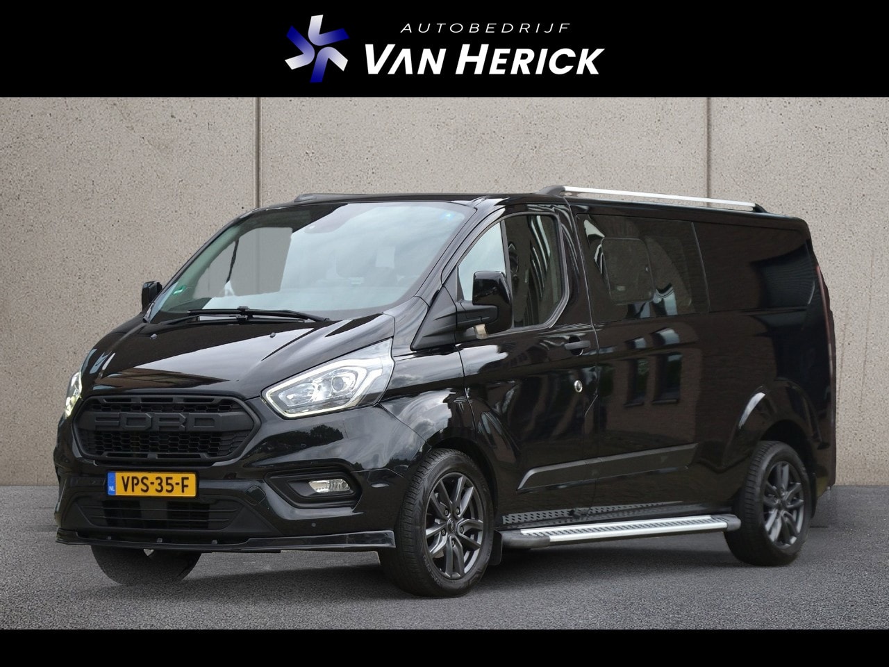 Ford Transit Custom - 320 2.0 TDCI L2H1 Trend DC | Navigatie | Trekhaak | Lichtmetaal |Winterpakket - AutoWereld.nl