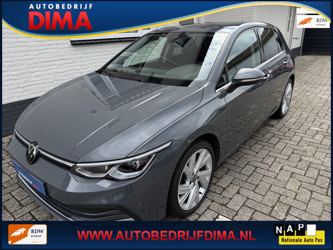 Volkswagen Golf - 1.5 eTSI Style Automaat/ 1e Eigenaar/ ACC/ Navi/ Camera/ Memory/ IQ Light/ Trekhaak - AutoWereld.nl