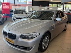 BMW 5-serie - BWJ 2012 523i 204 PK High Executive AUTOMAAT | ELEK. TREKHAAK | FULL LED | LEDER | STOELVE