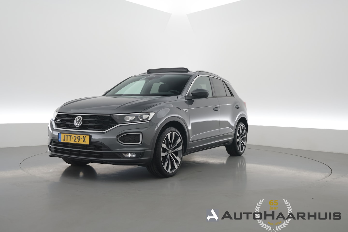 Volkswagen T-Roc - 1.5 TSI Sport Business R | Rijklaar! | Pano | Trekhaak | Camera | Adapt. Cruise | Stoelver - AutoWereld.nl