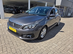 Peugeot 308 - 1.2 PureTech Allure, nieuwe riem