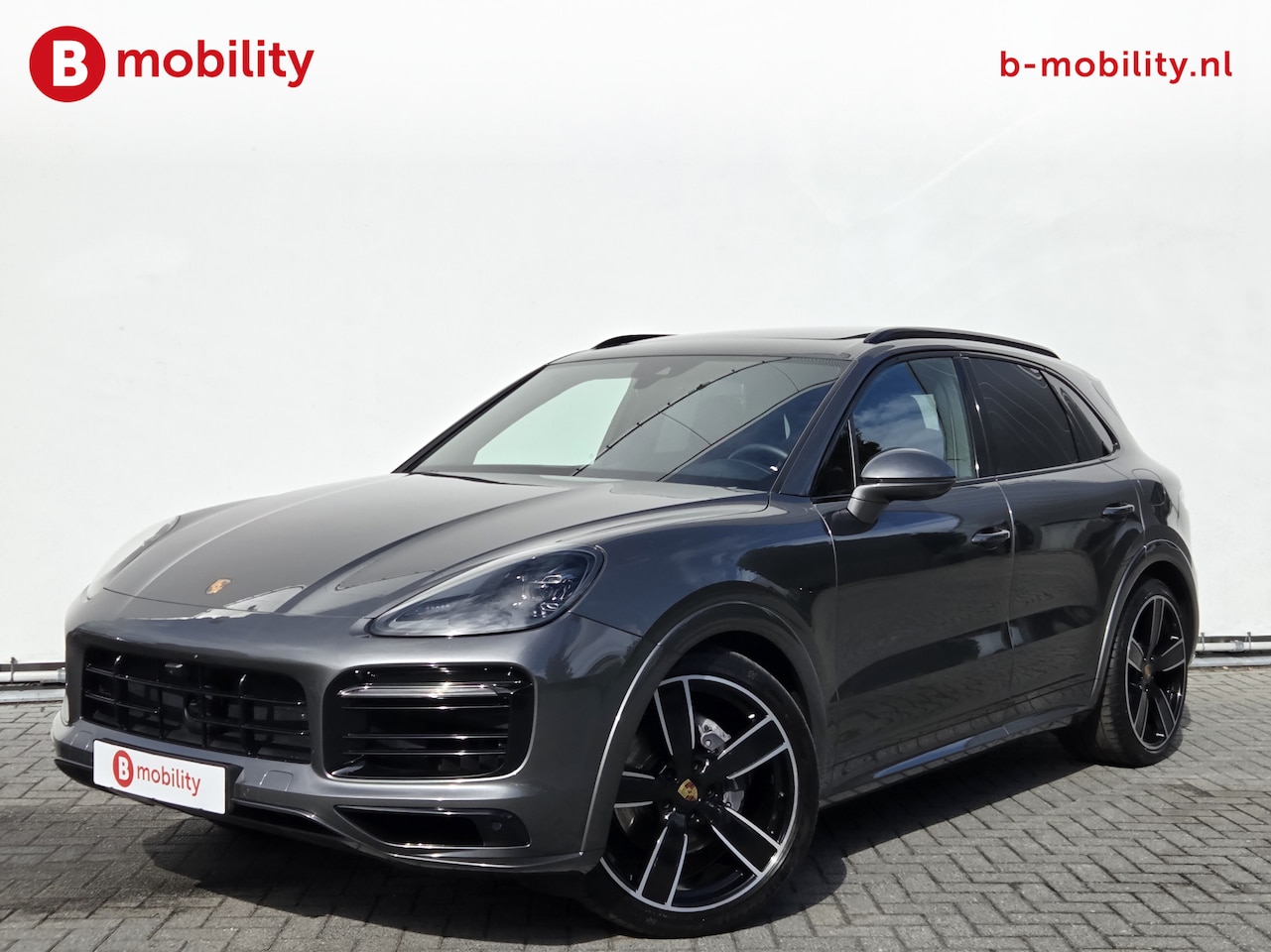 Porsche Cayenne - 3.0 E-Hybrid Chrono Panoramadak BOSE 360 Camera NL Auto! | Elek. Stoelen | Luchtvering | L - AutoWereld.nl