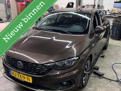 Fiat Tipo - 1.4 T-Jet 16v Business Lusso/Ecc/Airco/Lm velgen/PDC/Navi/LEER