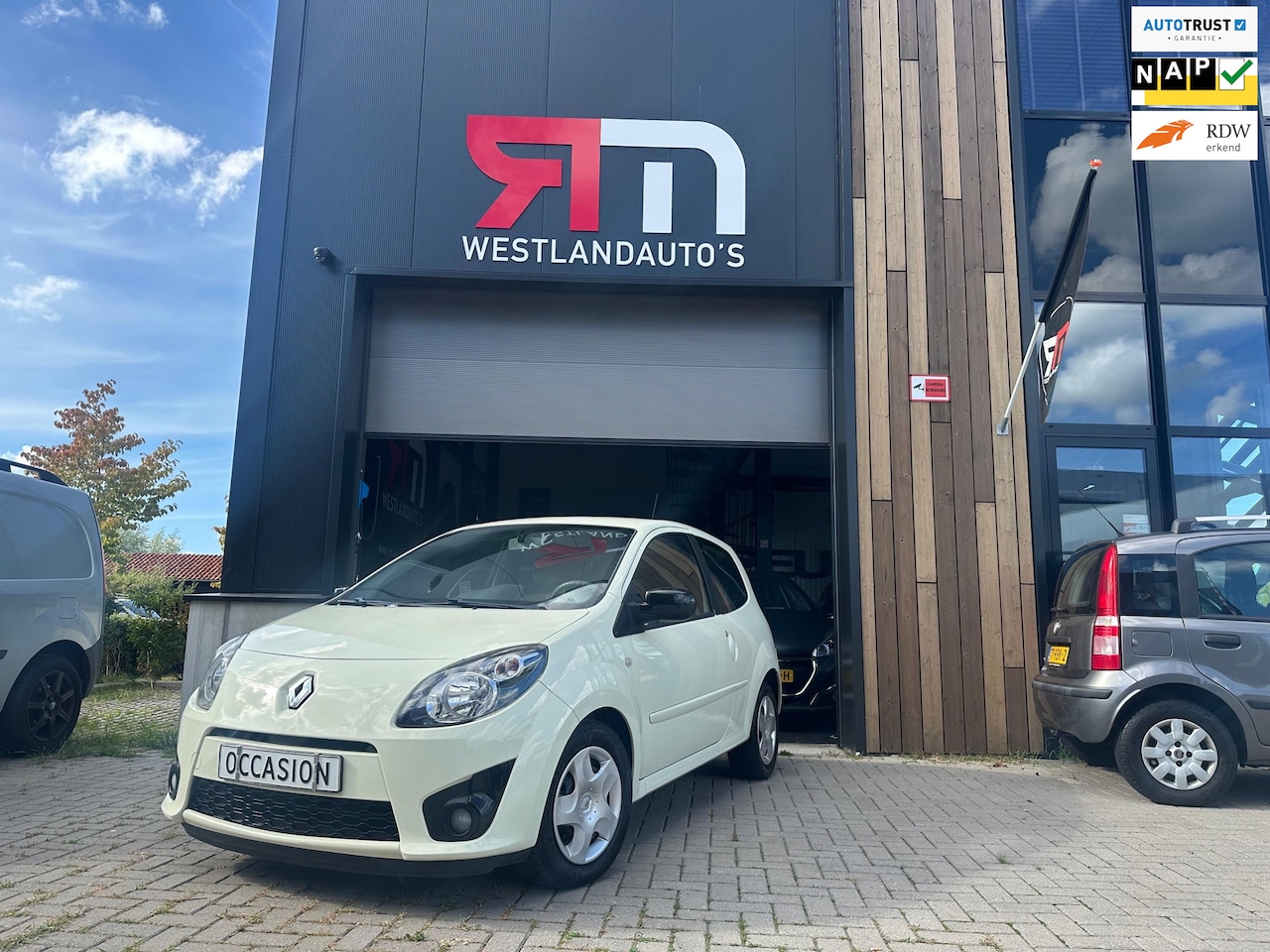 Renault Twingo - 1.2-16V Dynamique/airco/ZUINIG/isofix/2 sleutels/2 sleutels/mooie frisse auto - AutoWereld.nl