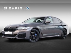 BMW 5-serie - 530e Business Edition Plus | M-Sport Pakket | Schuif/Kantel Dak | Stuur & Stoel Verwarming