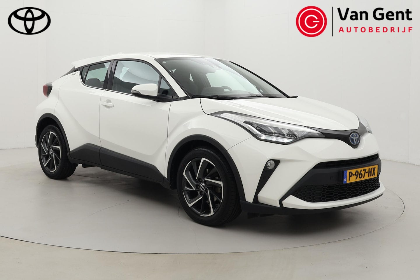 Toyota C-HR - 1.8 Hybrid Dynamic | Apple Carplay / Android Auto | Keyless | Adaptive Cruise | Clima | Pa - AutoWereld.nl