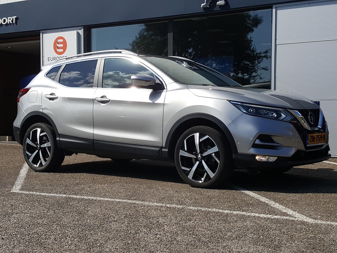Nissan Qashqai - 1.2 115pk DIG-T Tekna VOL-LEDER Apple Carplay & Android Auto | Navigatie | Achteruitrijcam - AutoWereld.nl