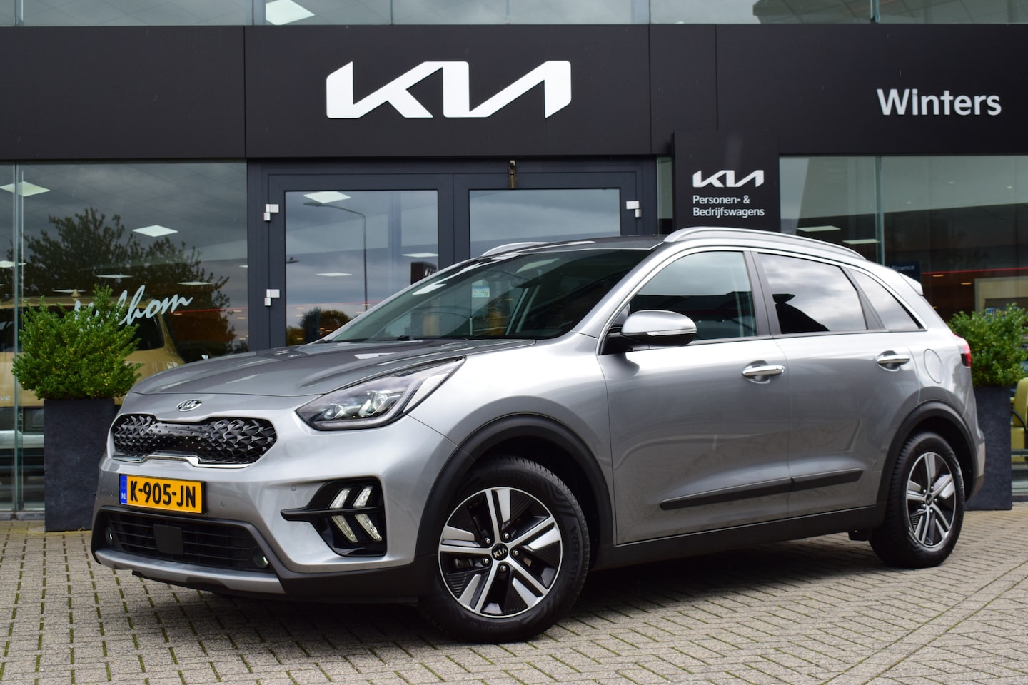Kia Niro - 1.6 GDi Hybrid DynamicPlusLine | Trekhaak | Leder | Stoel- & Stuurverwarming | Adapt Cr Co - AutoWereld.nl