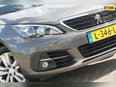 Peugeot 308 - 1.2 PureTech Blue Lease | Platinum Grey Metallic | AppleCarplay/Cruise/LED/Navi/Trekhaak