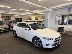 Mercedes-Benz A-klasse - 180 Bns Solution*Carplay*Camera*Led*Velgen