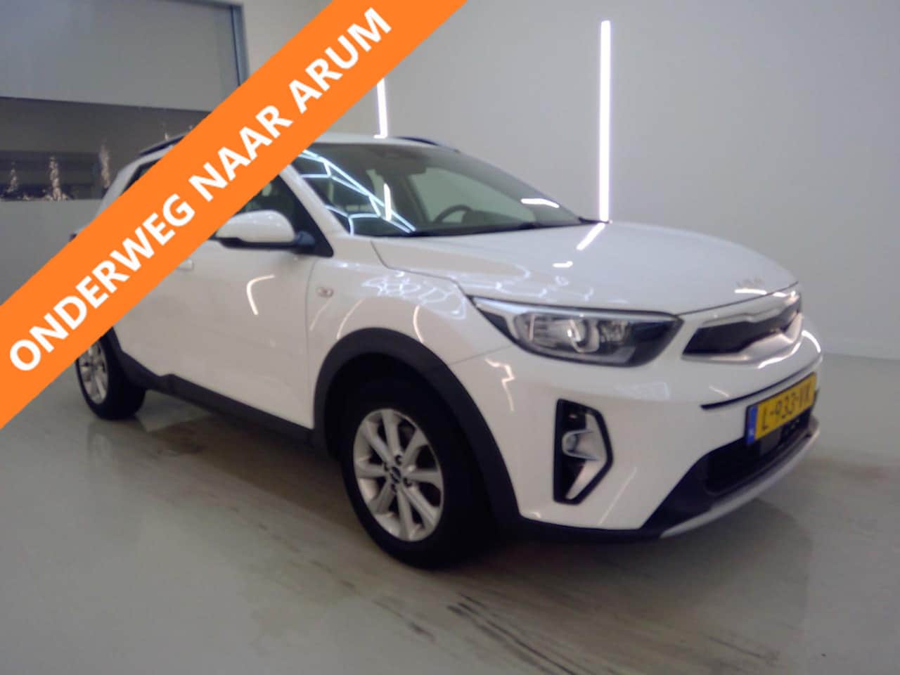 Kia Stonic - 1.0 T-GDi MHEV DynamicLine CRUISE | AIRCO | LMV | CAMERA - AutoWereld.nl