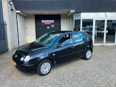 Volkswagen Polo - 1.4-16V Athene / APK AUGUSTUS 2027 / 5 DEUREN / GOED RIJDENDE POLO / NAP