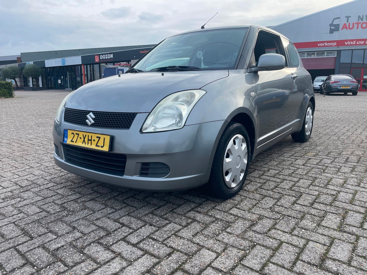 Suzuki Swift - 1.3 GLS zeer nette auto nieuwe apk - AutoWereld.nl