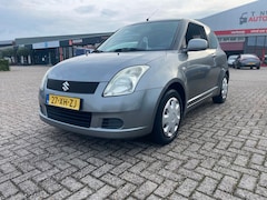 Suzuki Swift - 1.3 GLS zeer nette auto nieuwe apk