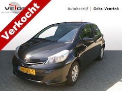 Toyota Yaris - 1.0 VVT-i Aspiration Trekhaak Navi