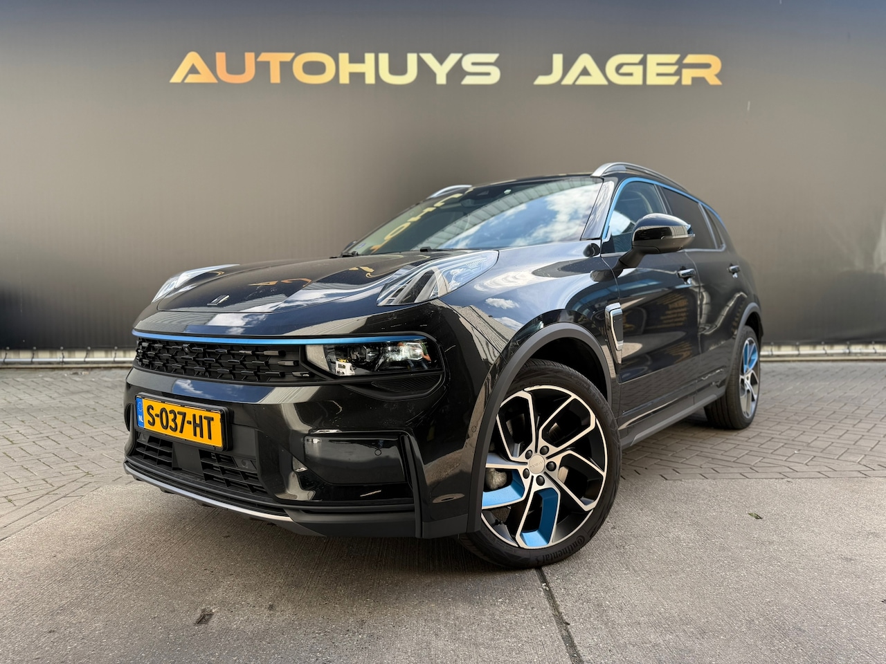 Lynk & Co 01 - 1.5 Pano 360 Memory Carplay Hybride Automaat - AutoWereld.nl
