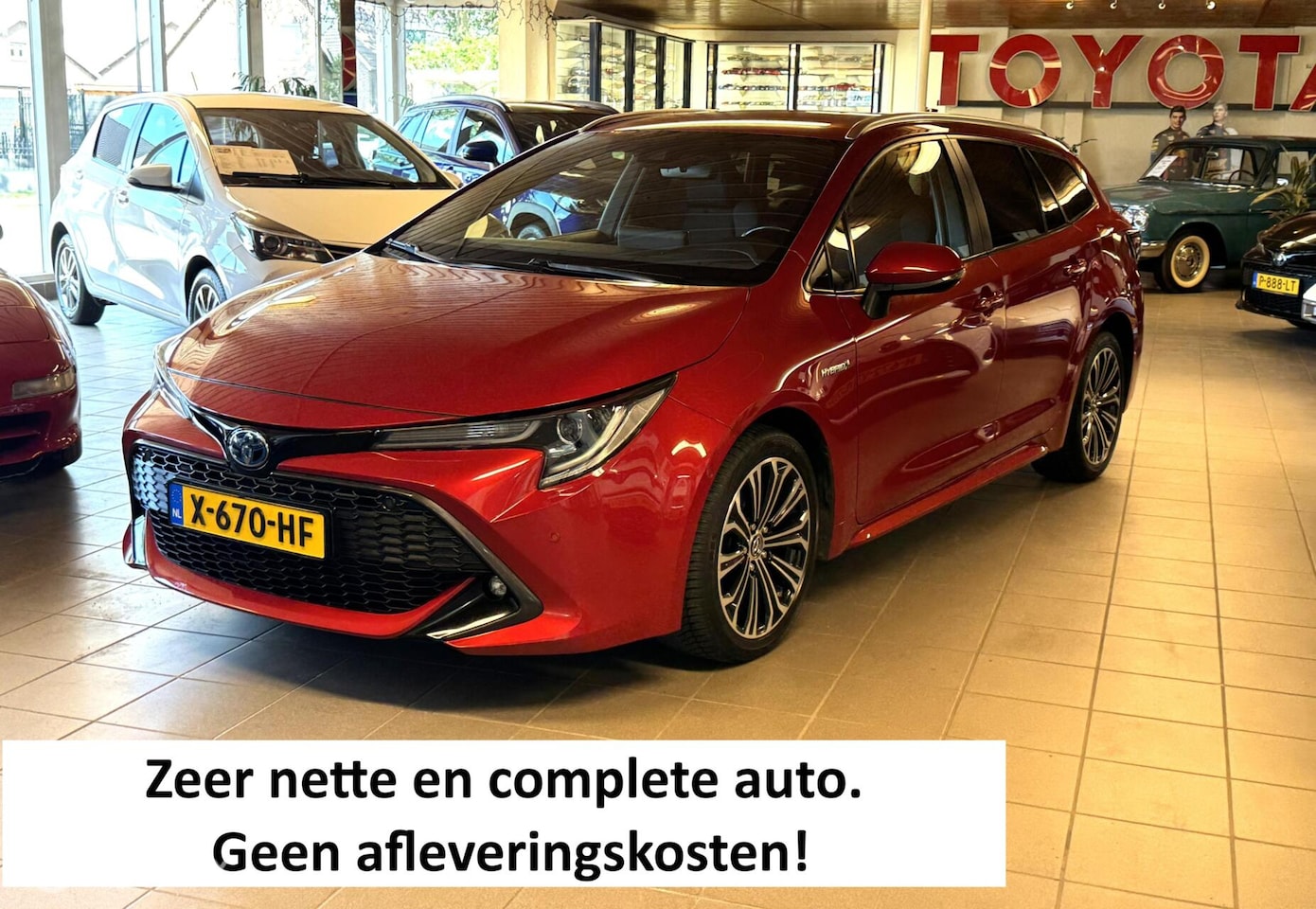 Toyota Corolla Touring Sports - 2.0 Hybrid. Carplay, stoel/stuur verwarming - AutoWereld.nl