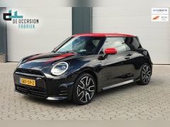 MINI Electric - 3-Deurs Cooper SE John Cooper Works M 54.2 kWh pano Navi Camera
