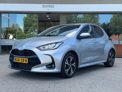 Toyota Yaris - 1.5 Hybrid 115 Dynamic Limited | Stuur en Stoelverwarming