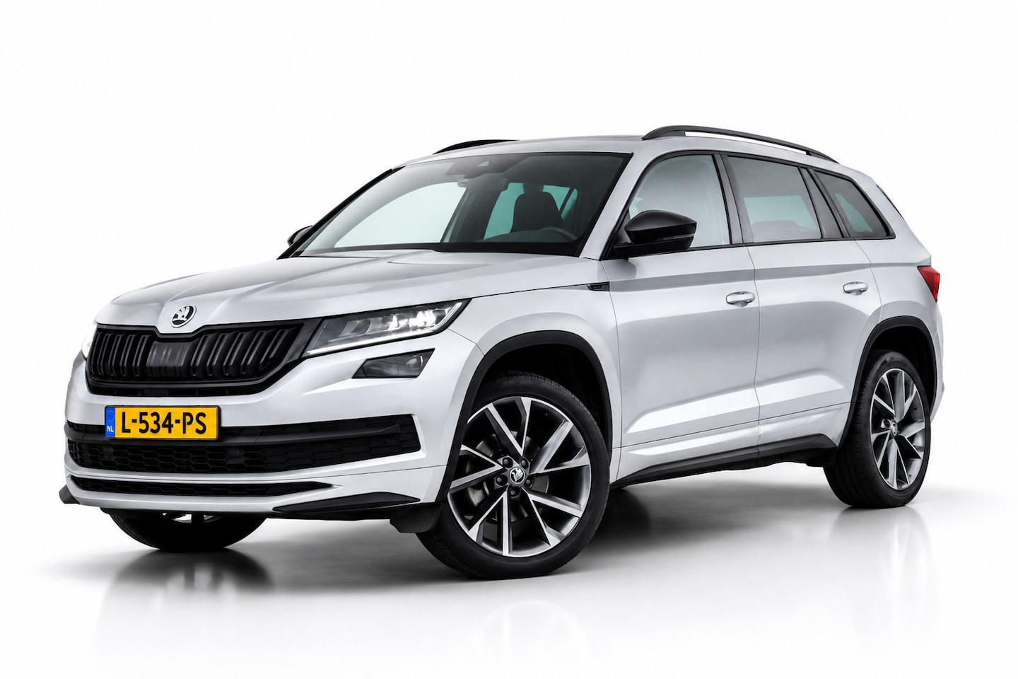 Skoda Kodiaq - 1.5 TSI Sportline Business 7p. | TREKHAAK | CANTON | CAMERA | NAP | DEALER ONDERHOUDEN | K - AutoWereld.nl