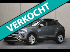 Volkswagen T-Roc - 1.5 TSI Style 150PK Automaat | IQ Light | ACC | Side Assist | Navigatie