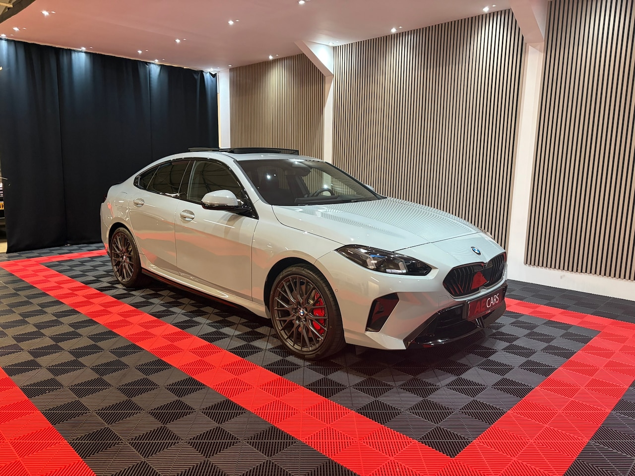 BMW 2-serie Gran Coupé - 220 M Sport Design Executive Edition Facelift Pano Laser 360Camera - AutoWereld.nl