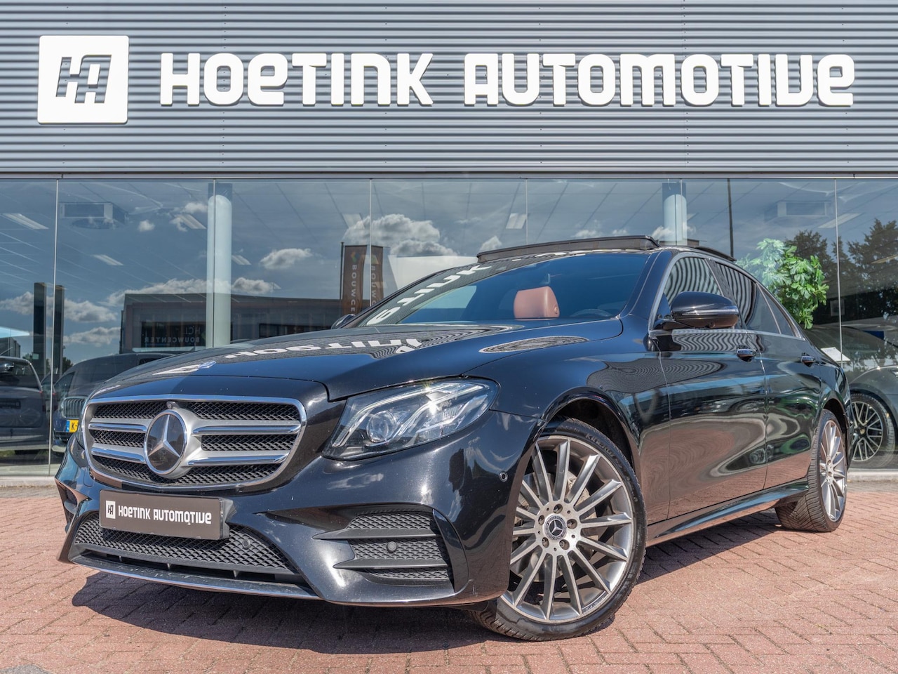 Mercedes-Benz E-klasse - 200 AMG-Line | Multibeam LED | Pano | HUD | Burmester - AutoWereld.nl