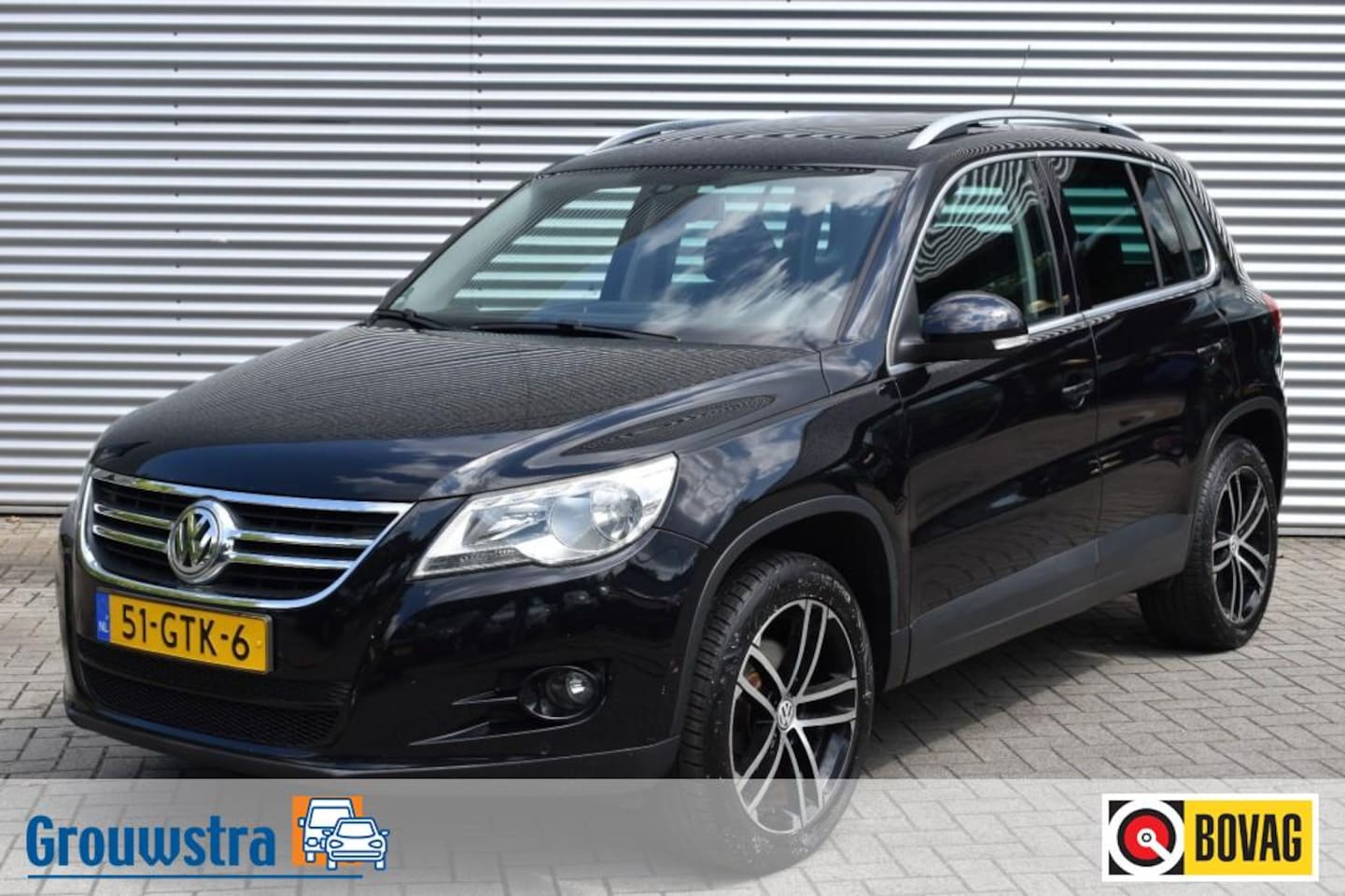 Volkswagen Tiguan - 2.0 TSI AUT. SPORTenSTYLE 4MOTION / P.DAK / APPLE/ANDROID AUTO - AutoWereld.nl