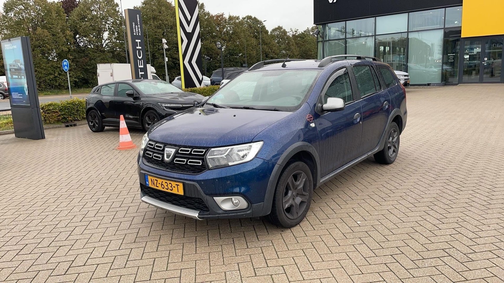 Dacia Logan MCV - TCe 90 Stepway | Achterruitrijcamera - AutoWereld.nl
