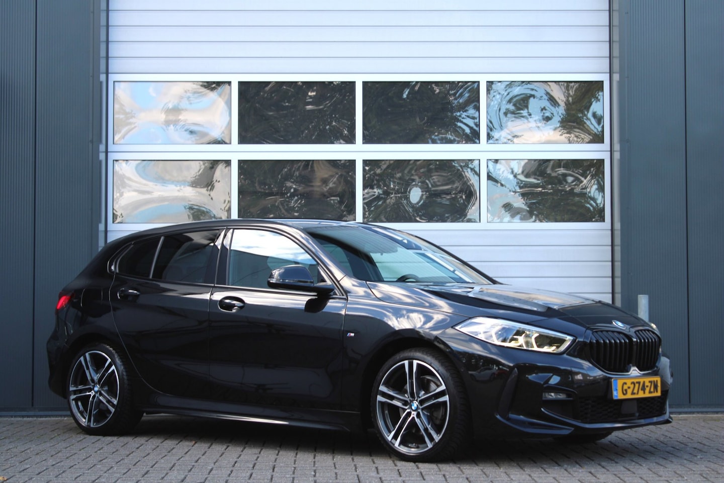 BMW 1-serie - 118i High Executive Edition M-Sport Cruise/Camera/Virtual/Stoelverwarming/Sportstoelen/Car - AutoWereld.nl