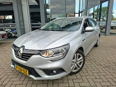 Renault Mégane - Megane 1.5 DCI LIMITED AUTOMAAT NAVI PDC