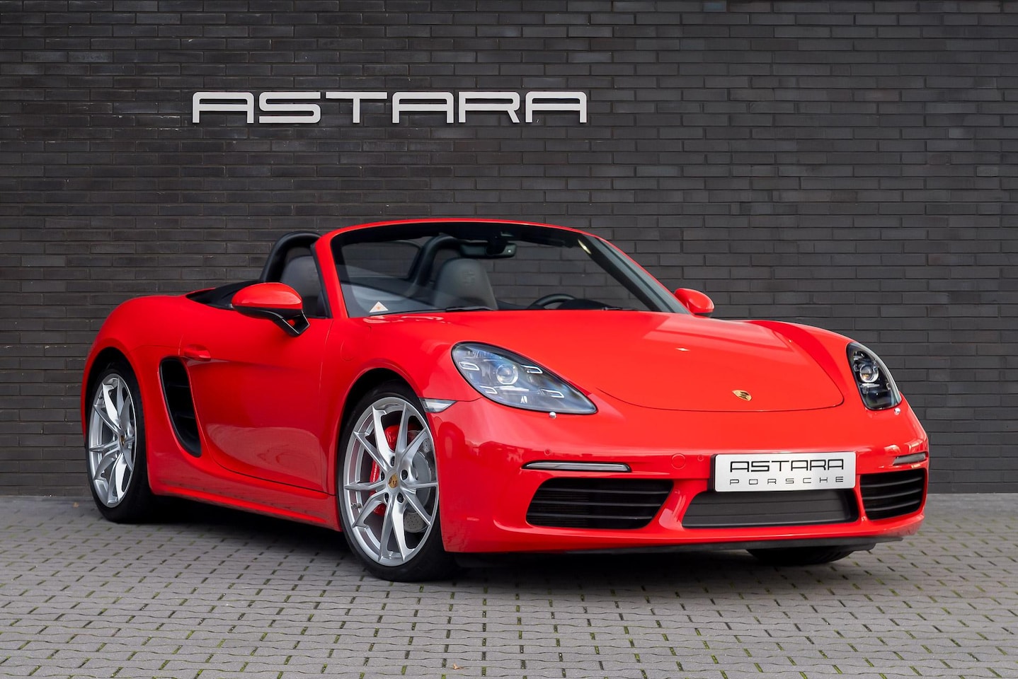 Porsche 718 Boxster S - | PDK | 18-weg - AutoWereld.nl