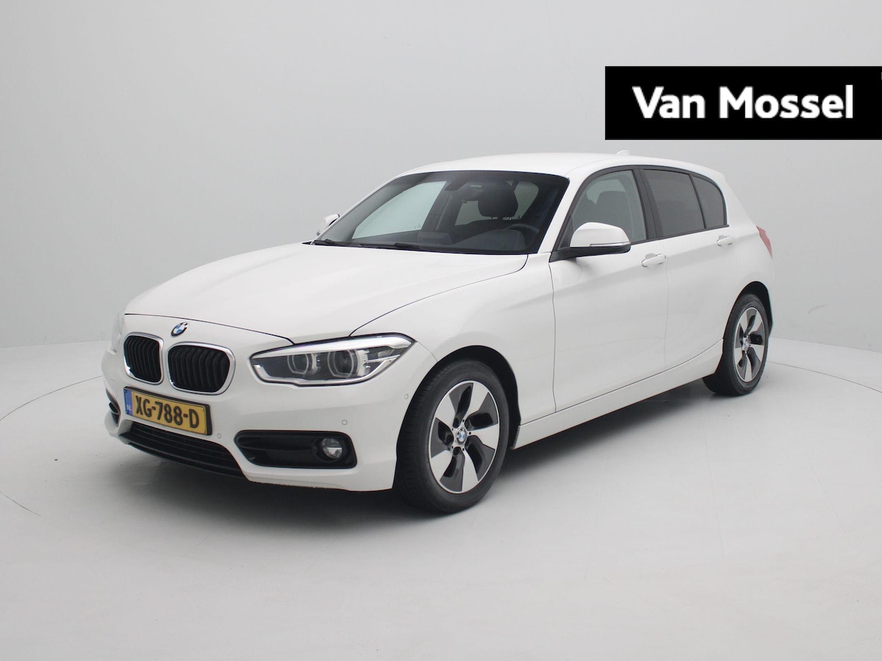 BMW 1-serie - 118i Aut. Corporate Executive | Leder | Led Koplampen | CarPlay | Navi | Camera | Afn. Tre - AutoWereld.nl