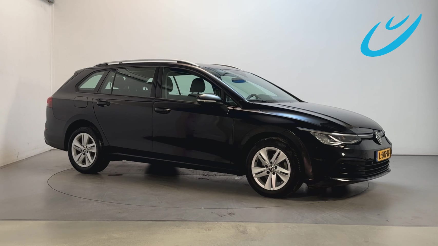 Volkswagen Golf Variant - 1.0 eTSI DSG Life Navigatie Sfeerverlichting Stoelverwarming - AutoWereld.nl