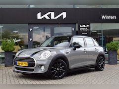 MINI 5-Deurs - 1.5 Cooper Chili Serious Business | Stoelverwarming | Schuif-/ Kanteldak | Camera | Naviga