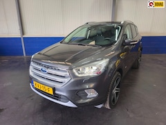 Ford Kuga - 1.5 Titanium 4WD