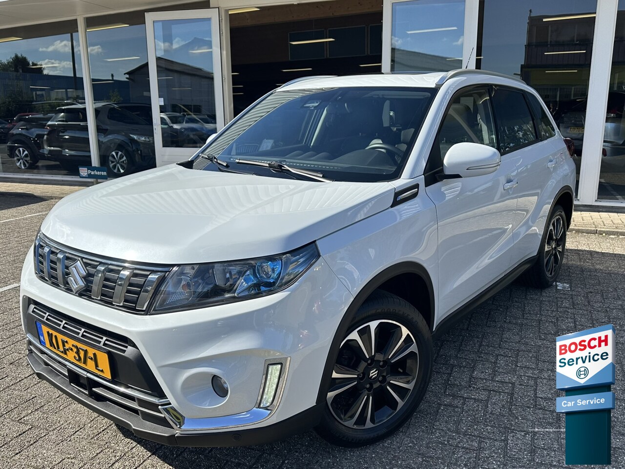 Suzuki Vitara - 1.0 Boosterjet Stijl | Afn. trekhaak | Pano | Keyless | Adapt. Cruise | PDC incl. Camera | - AutoWereld.nl