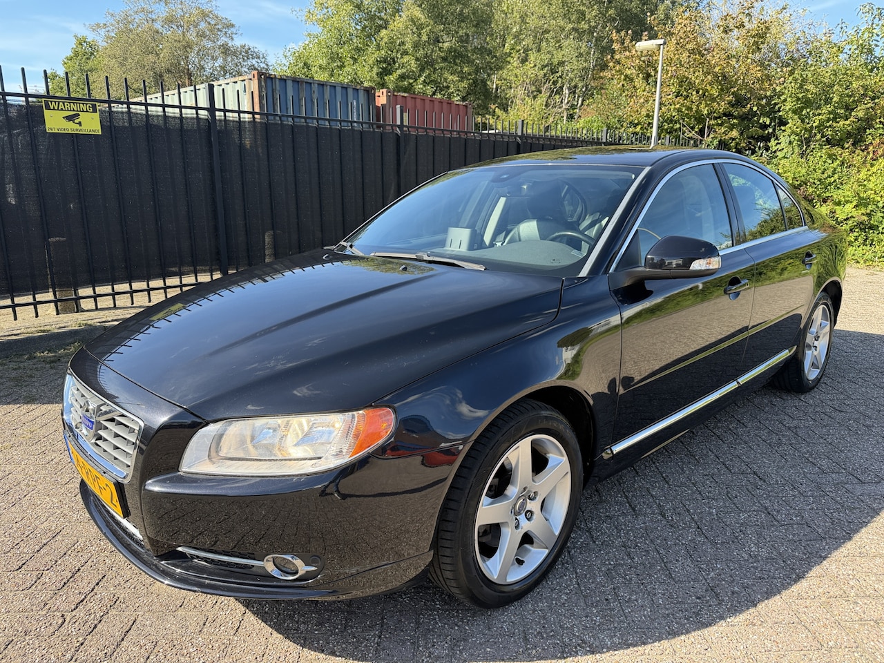 Volvo S80 - 2.0 T Momentum Leer/Stoelverw/Clima/Navi/PDC - AutoWereld.nl