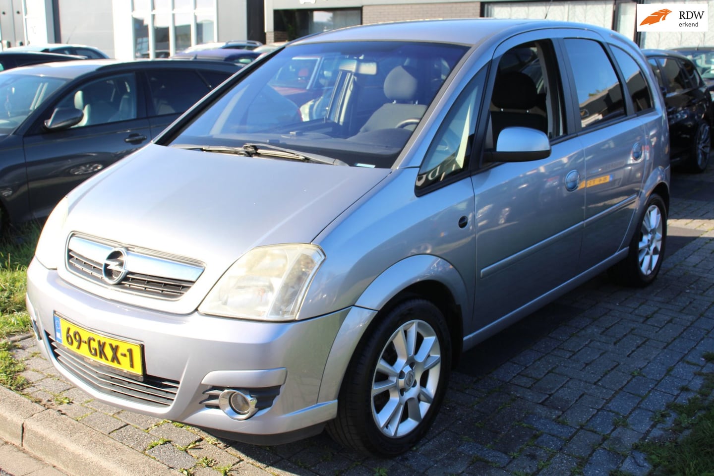 Opel Meriva - 1.6-16V Business Climate NAV Cruise Trekhaak LMV Apple Carplay NAP APK - AutoWereld.nl
