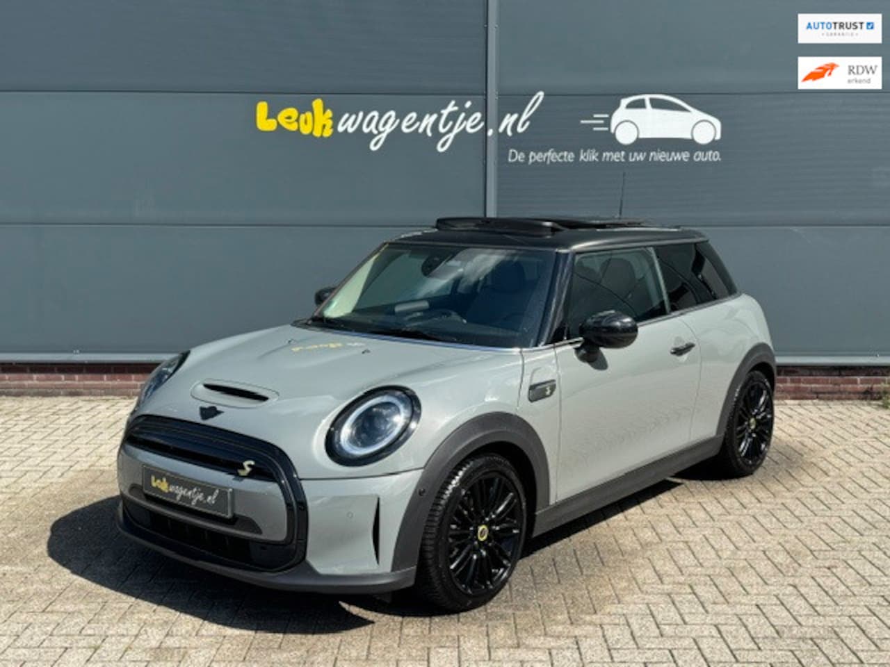 MINI Electric - Collection *pano *stoelverw. *adaptive cruise - AutoWereld.nl
