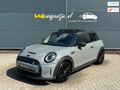 MINI Electric - Collection *pano *stoelverw. *adaptive cruise