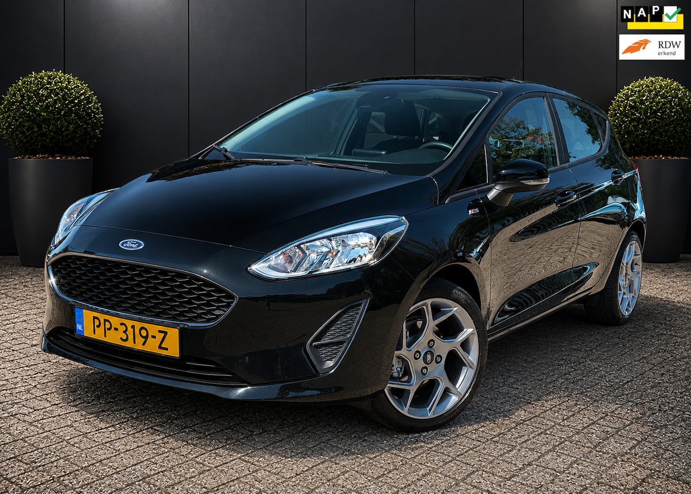 Ford Fiesta - 1.1 ST-LINE NAVIGATIE CRUISE CTRL 5 DEURS AIRCO NAP NL AUTO - AutoWereld.nl