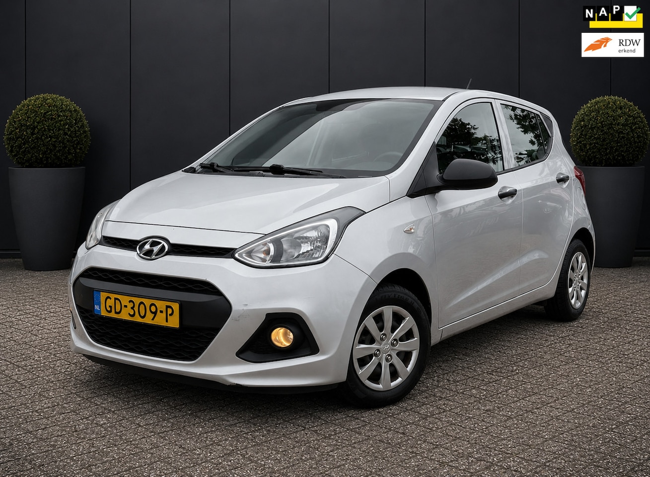Hyundai i10 - 1.0i i-Drive NAP APK 24-04-2027 - AutoWereld.nl