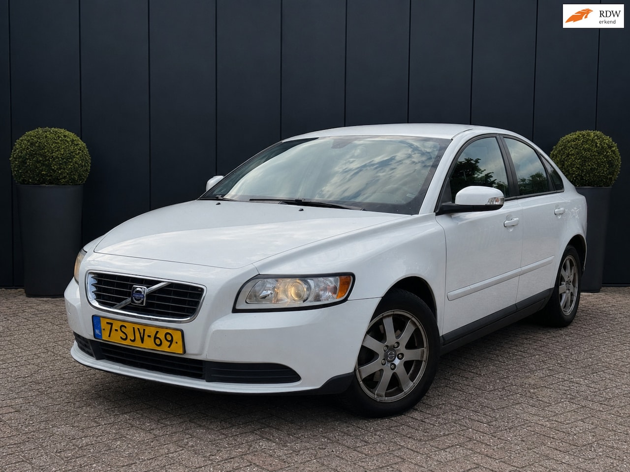 Volvo S40 - 1.8 Edition II AIRCO TREKHAAK - AutoWereld.nl
