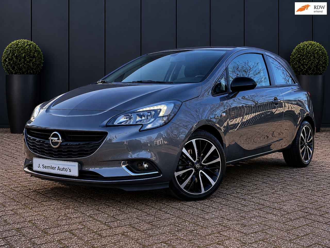 Opel Corsa - 1.4 TURBO Color Edition CLIMA CRUISE CTRL PDC 82DKM! STUUR/STOELVERW. - AutoWereld.nl