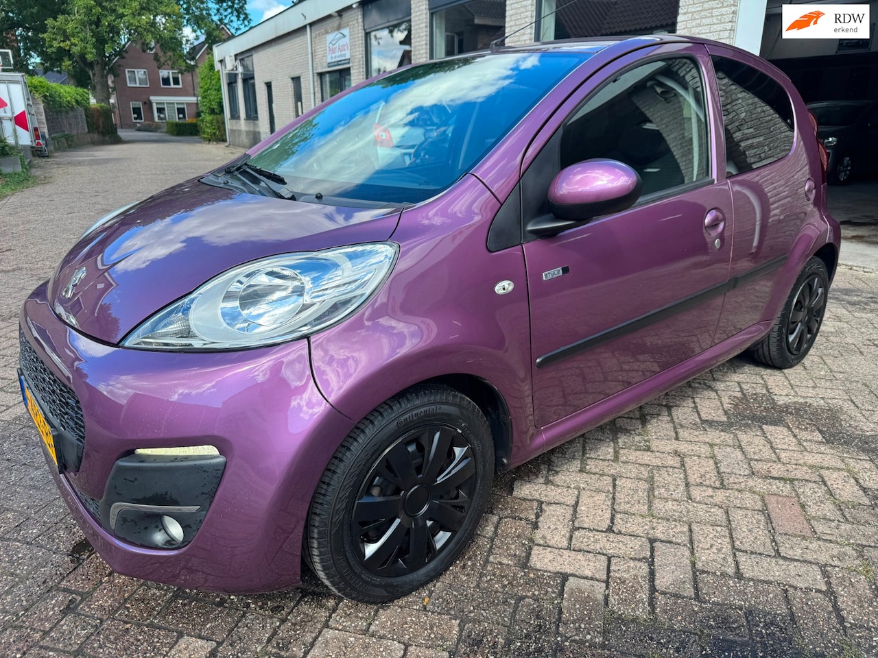 Peugeot 107 - 1.0 Envy AIRCO LED 102232 KM RECENT ONDERHOUDEN GEHAD,BINNEN EN BUITEN NW STAAT.NW APK AFL - AutoWereld.nl