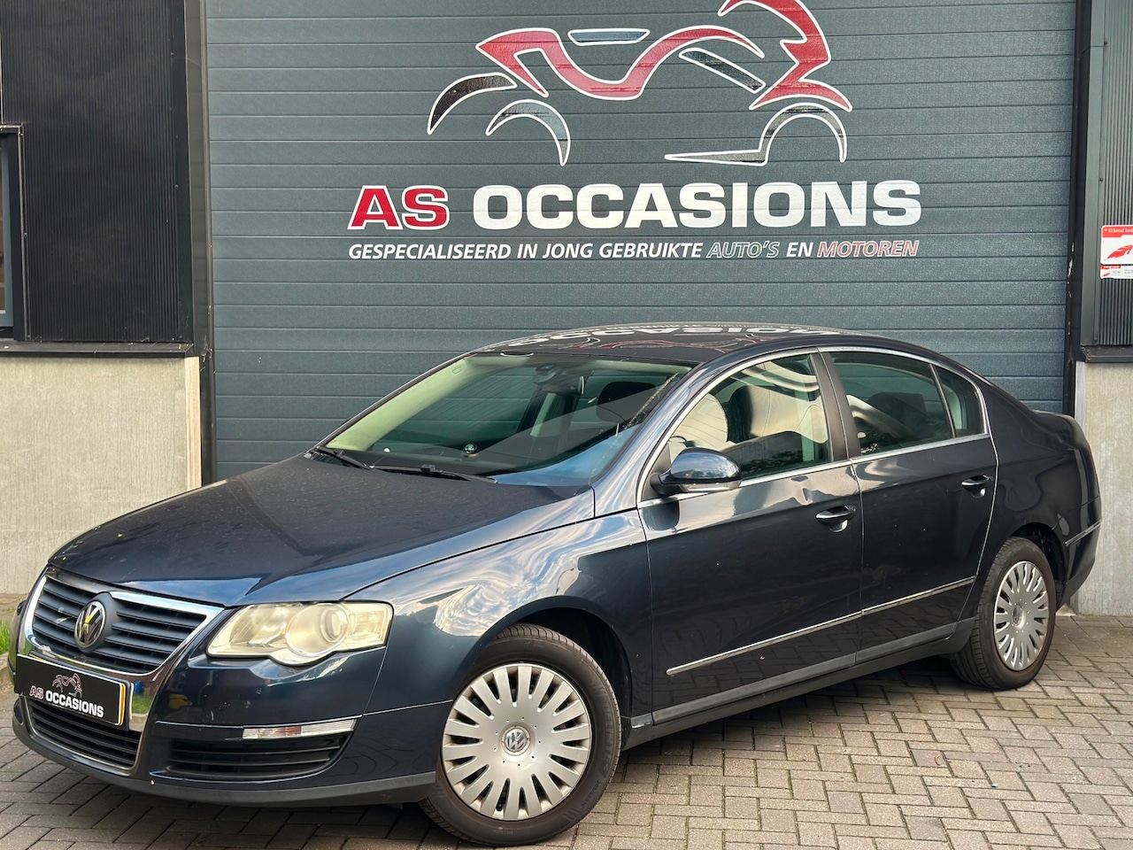 Volkswagen Passat - 2.0 FSI Airco - Navi - Cruise - AutoWereld.nl