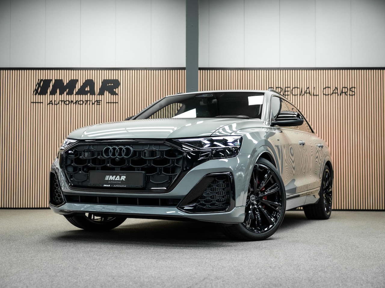 Audi Q8 - 60 TFSI e quattro Pro Line S Competition Z.G.A.N Q8 60 eTFSI Nardo Grey - AutoWereld.nl