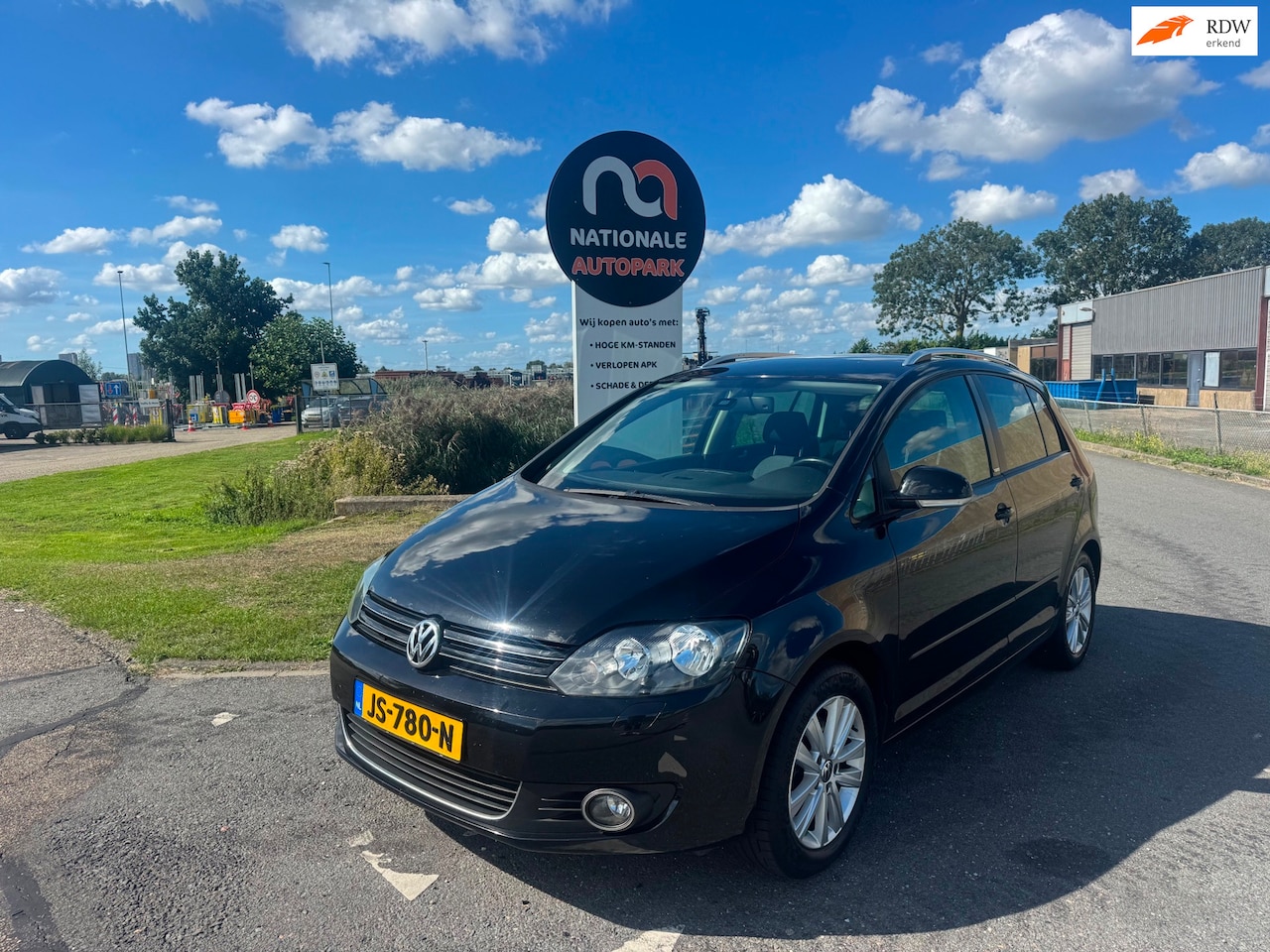 Volkswagen Golf Plus - | 2012 | 1.6 TDI Highline BlueMotion | Automaat | Top Auto | APK - AutoWereld.nl
