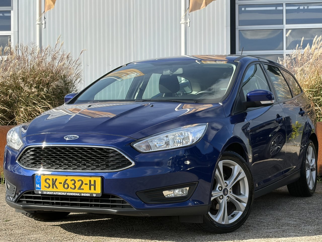 Ford Focus Wagon - 1.0 Lease Edition 100pk | Apple Carplay/Android Auto | Cruise control | Isofix bevestiging - AutoWereld.nl